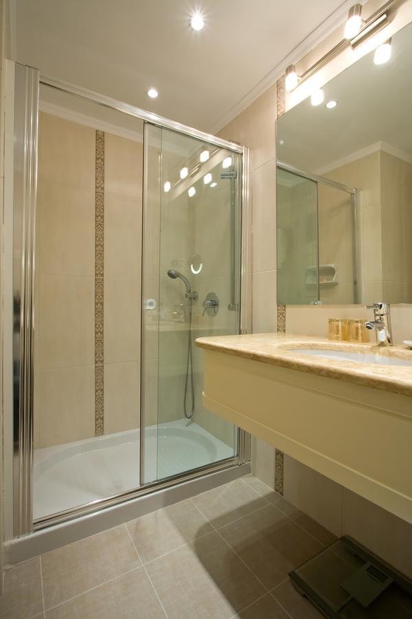 Andria Suites Ándros Екстериор снимка